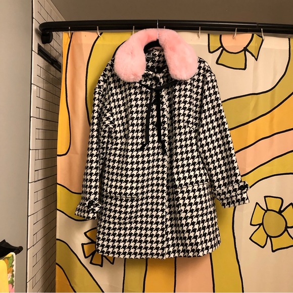 Hell Bunny Jackets & Blazers - NWT Hell Bunny Houndstooth Coat with removable faux pink fur collar